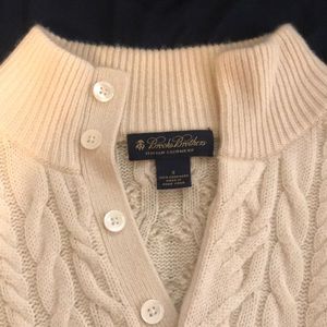 Brooks Brothers cashmere sweater - size small